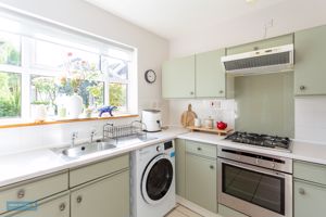Kitchen- click for photo gallery